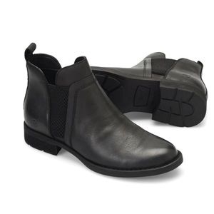 Born Brenta Ankle Boots - Womens NWOT